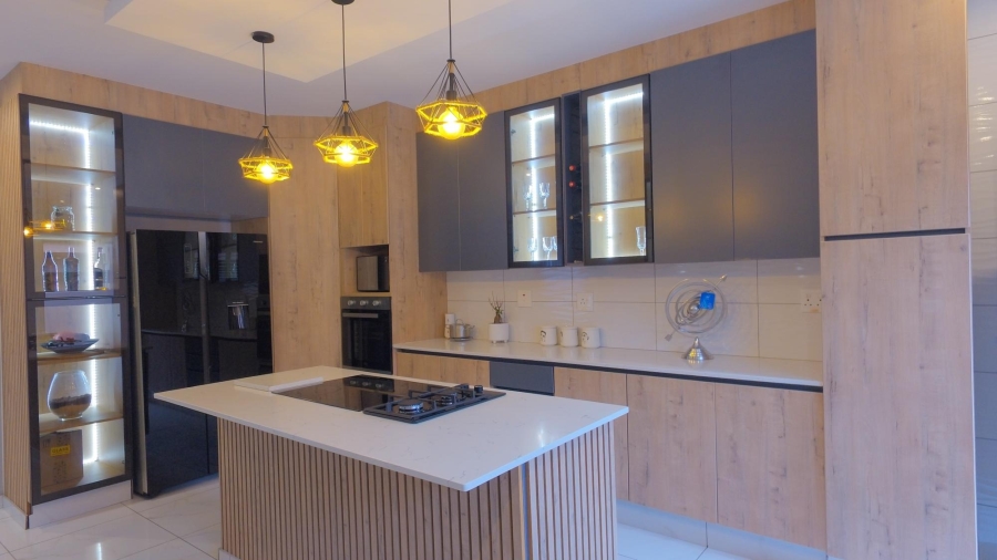 4 Bedroom Property for Sale in Waterkloof East North West